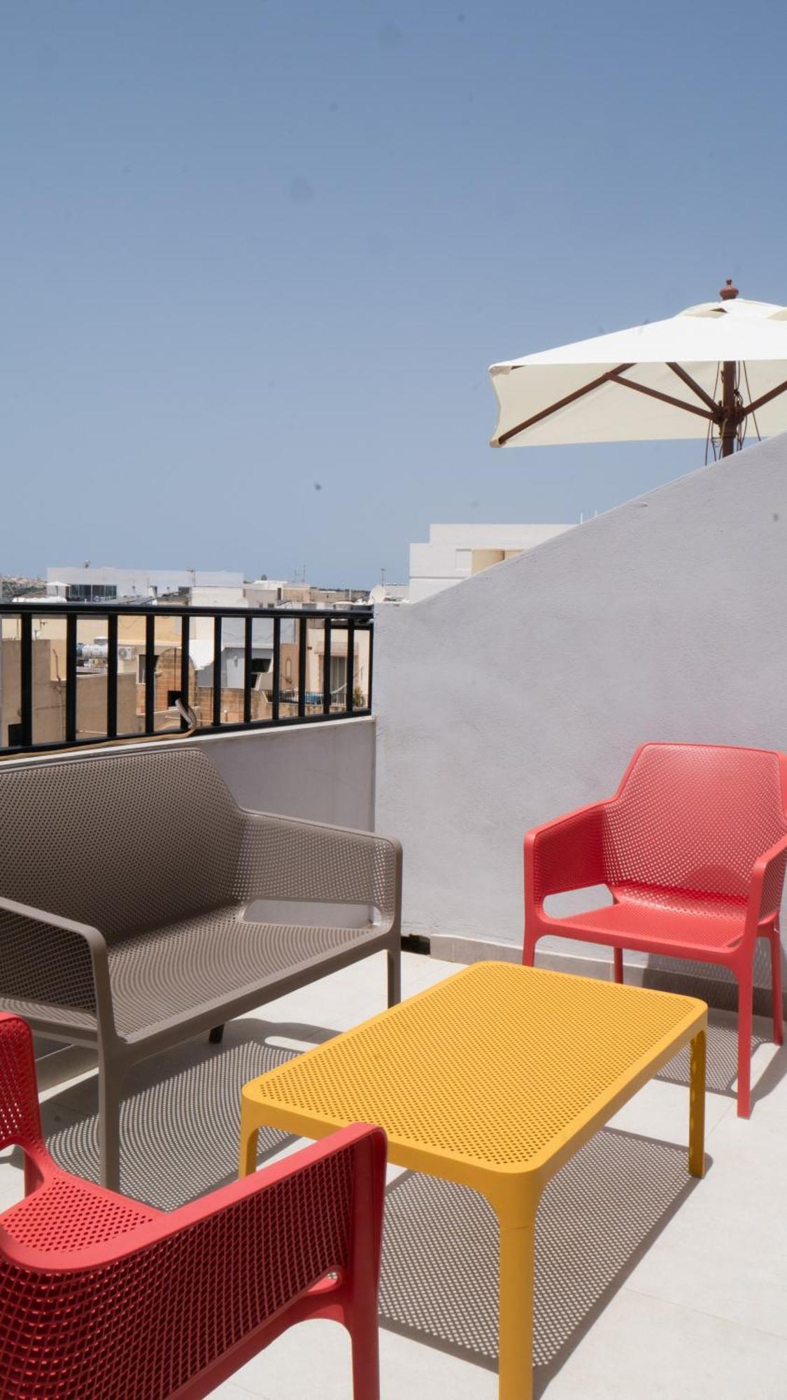 For Rest Aparthotel St. Paul's Bay Exterior photo