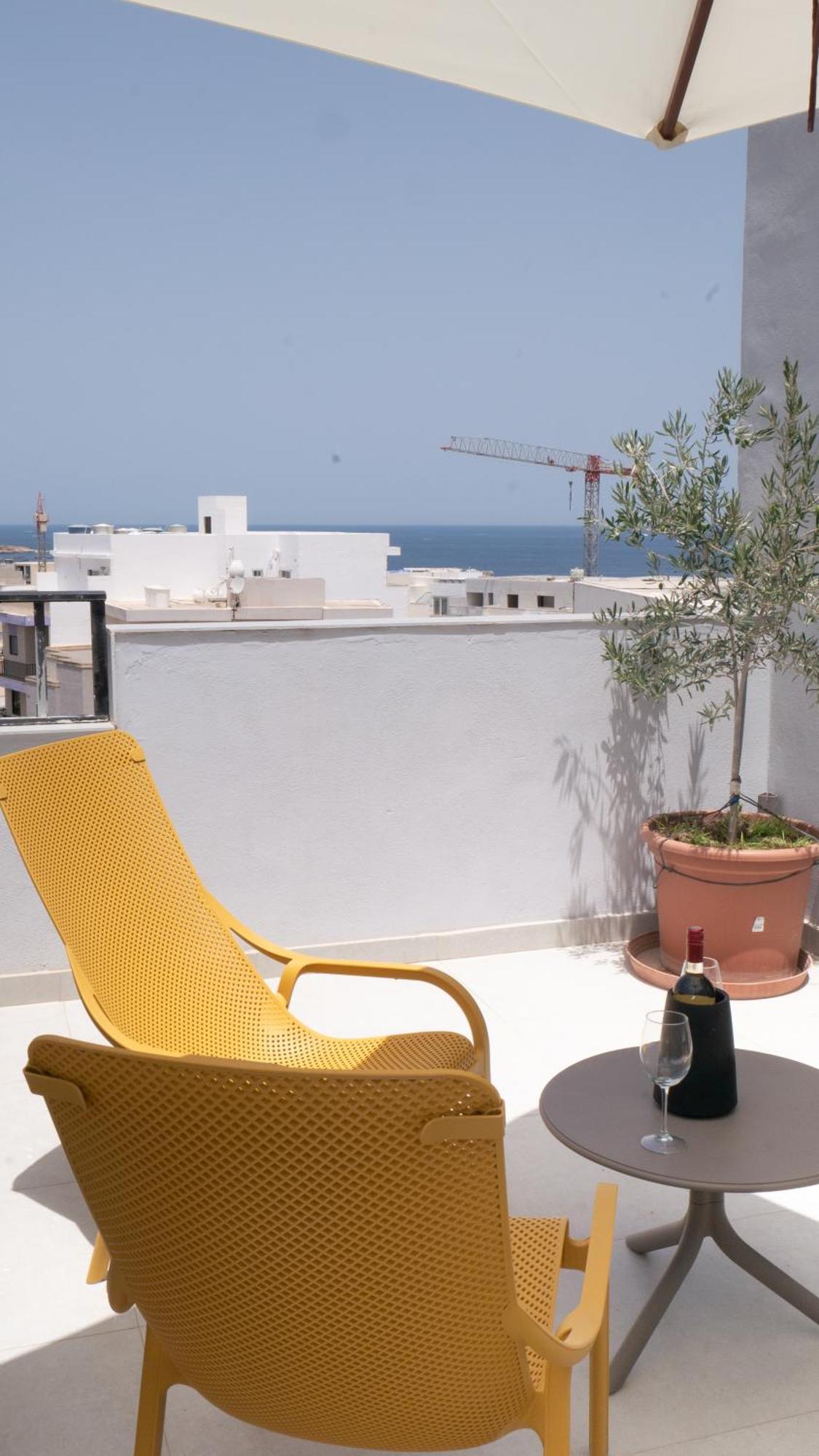 For Rest Aparthotel St. Paul's Bay Exterior photo